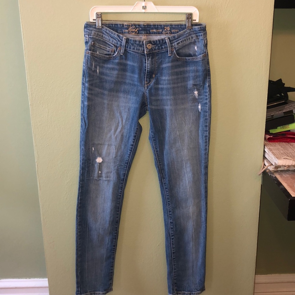 Levi’s!!! 29 skinny!